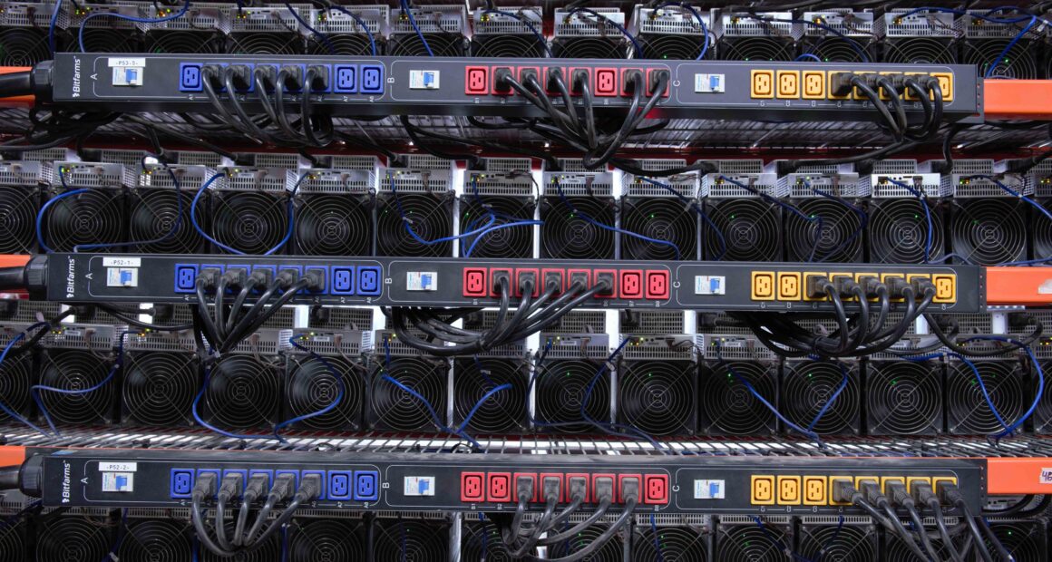 Bitfarms Is The First Authorized MicroBT Canadian Service Center