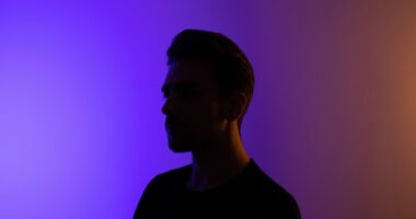 How to turn nfts into avatars in metaverse