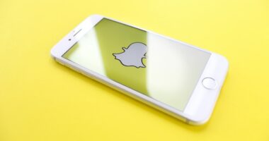 How to Change Snapchat AI Gender: A Comprehensive Guide